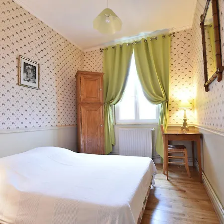 Heritage Castle In With Garden Asnieres (Eure)