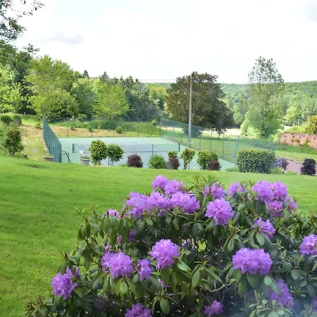 Holiday home Heritage Castle In With Garden Asnieres (Eure)